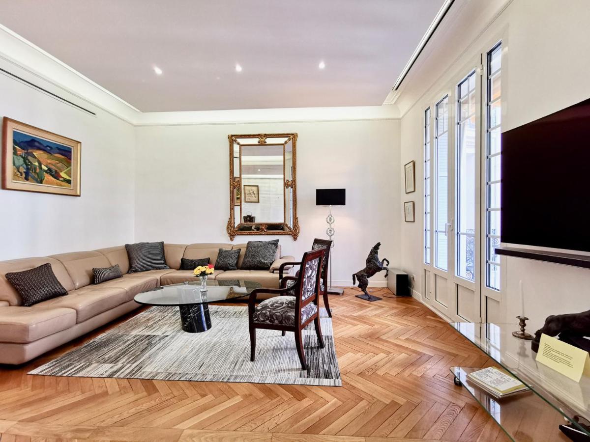Ferienwohnung Luxury Baquis Nizza Exterior foto