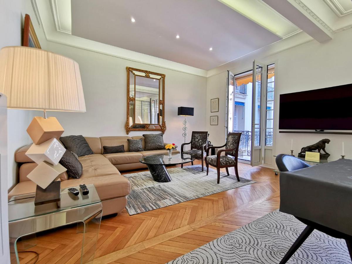 Ferienwohnung Luxury Baquis Nizza Exterior foto