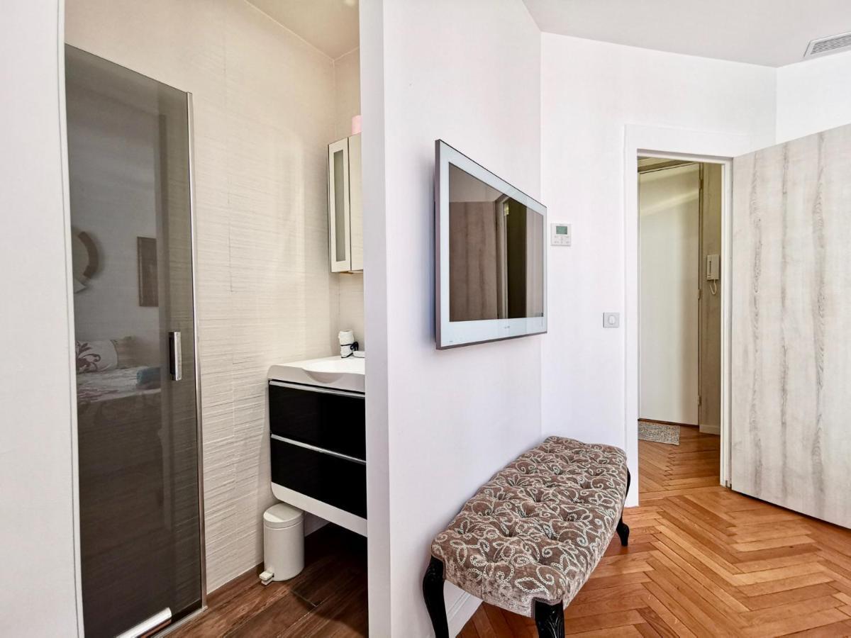 Ferienwohnung Luxury Baquis Nizza Exterior foto