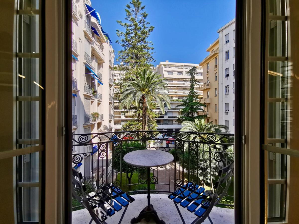 Ferienwohnung Luxury Baquis Nizza Exterior foto